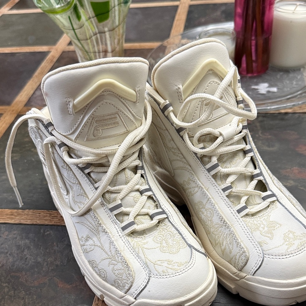 Fila Cream Patterned High-Tops - Picture 6 of 7